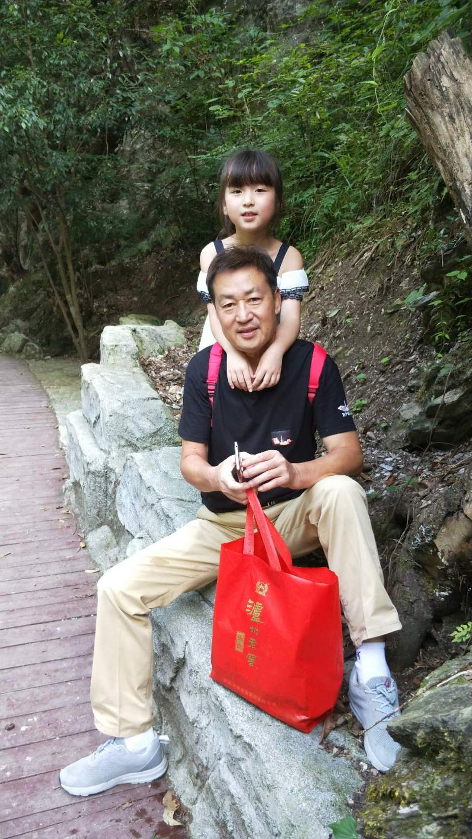 wvF5Qs7AKjIhqIsVA_9LYLsYYbYv0_4Np7E0kBPtatPURoqV1b1CyJFaCrkm-32s