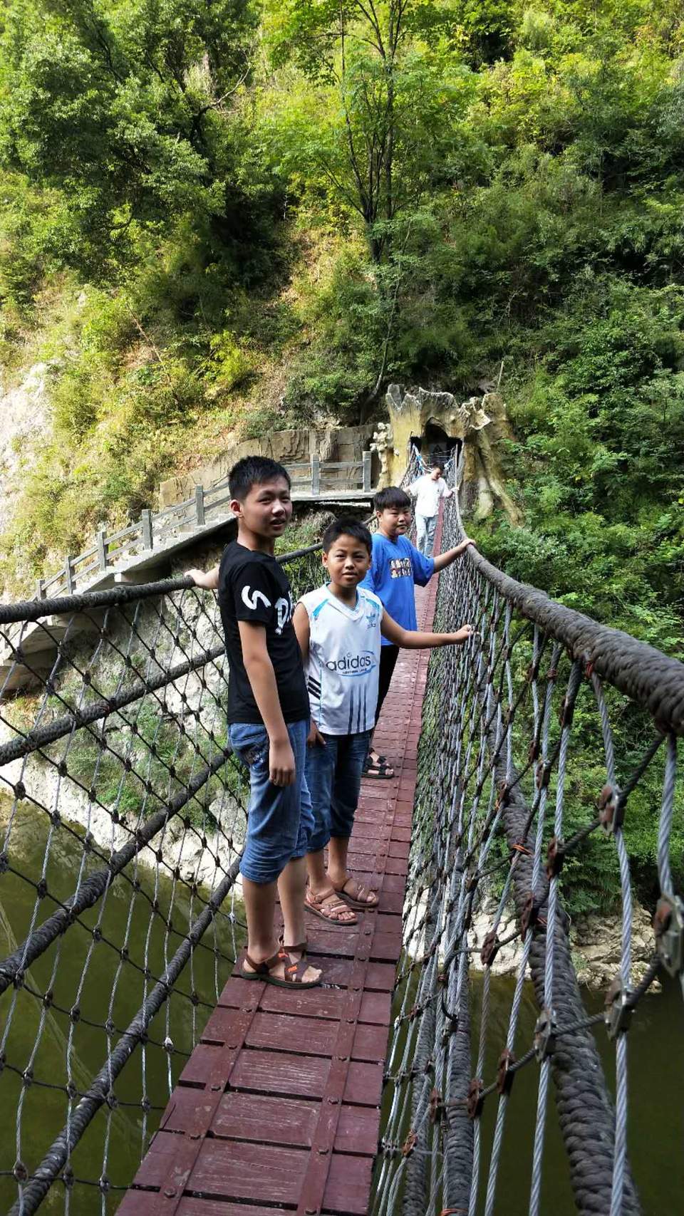 QlurAscXBdXVGXAnHbi5S_nS1_4BORDwIj0UuYrf4CunYr98BLaTYF75YVbT1FYE