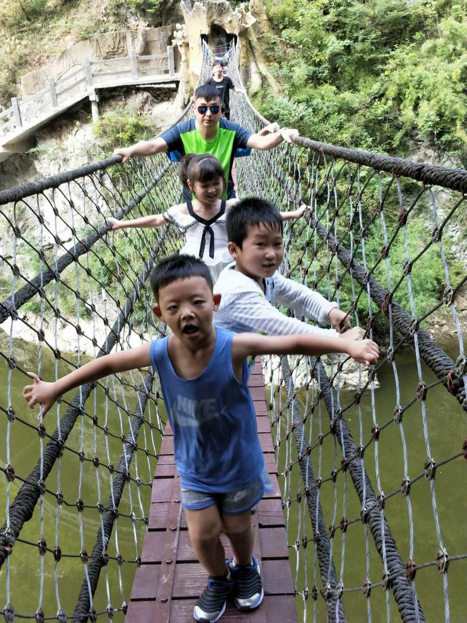 XliOYf9869f_7kurMboIMIYIoh2Wi0HG_q6nCdugGBHp-YdmtvyflpIEG-AWHCJV