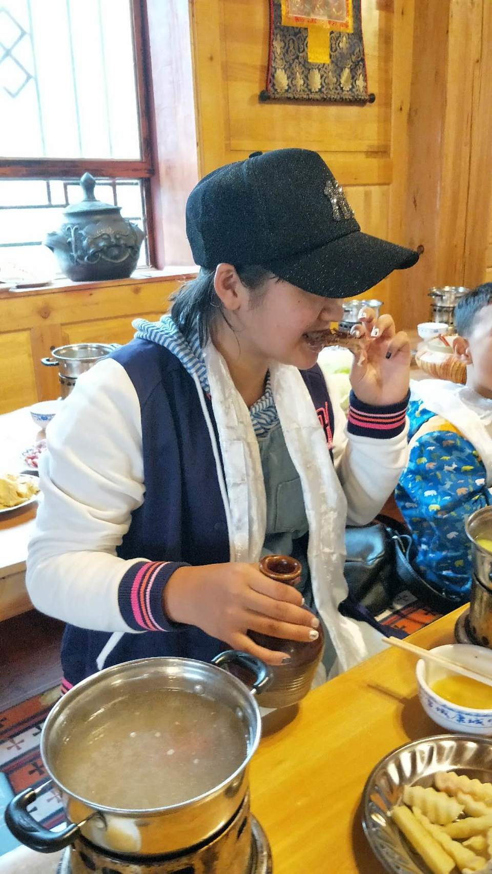 at1wJ-XmG-FgV2stjyPSqr9hdgkbKio5KZPENgQjdxgXJq2RNrm8mNaF99mPC4_N