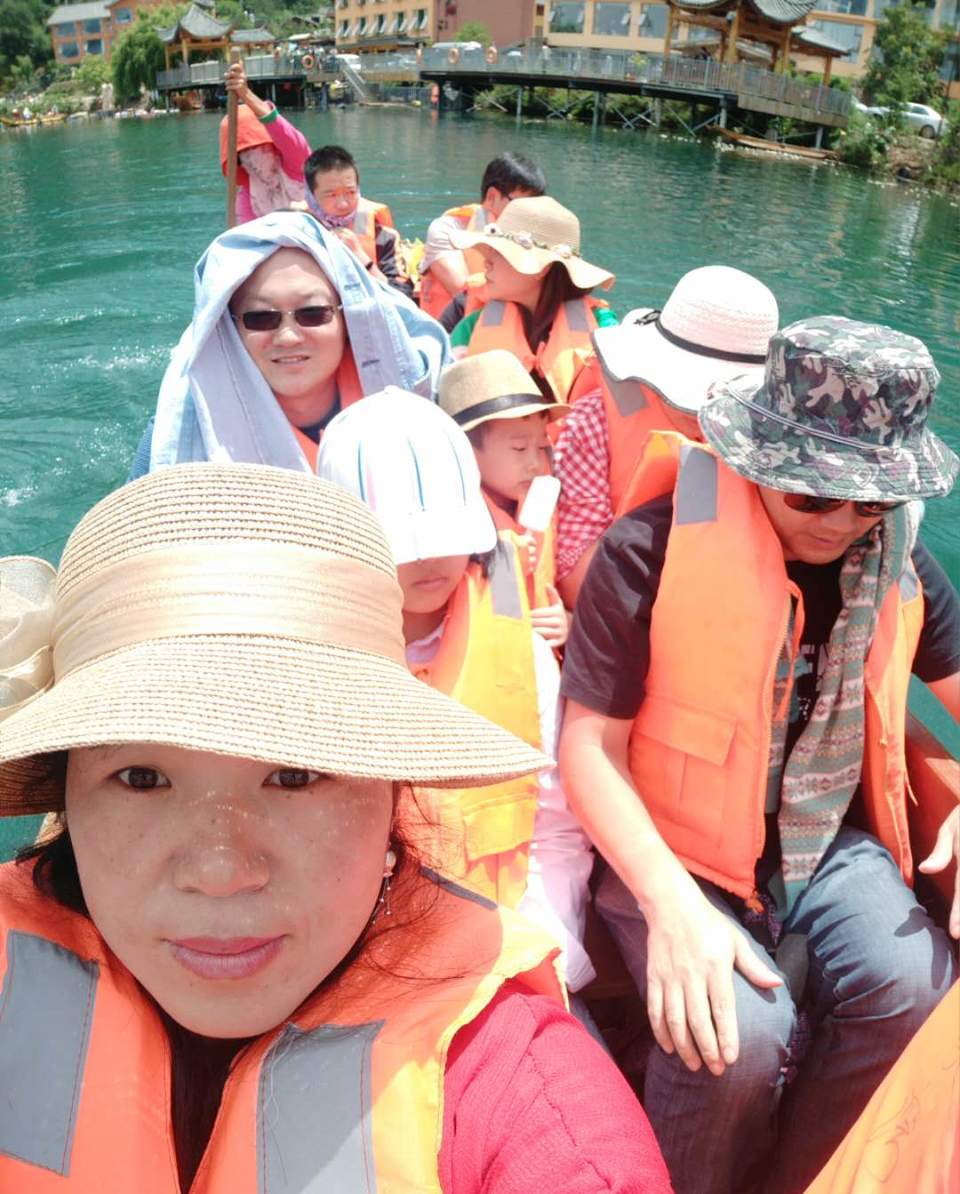 FAs4uubiR1w746Pcd823PL_j0x4LXMy43D7OHVzDz77e1PEy8iLm8Vmm_jvK7L2c