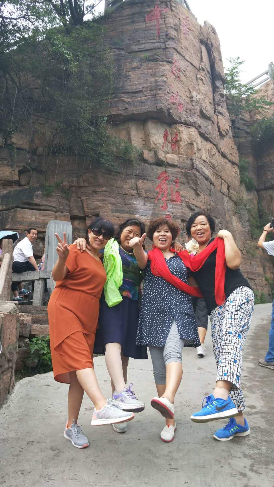 xa7DMzFGcWdRj28tqOaNVb_dCKrFO5vlZW3SEB5LcwPa-udIahTgyAVUZkjLmc3t