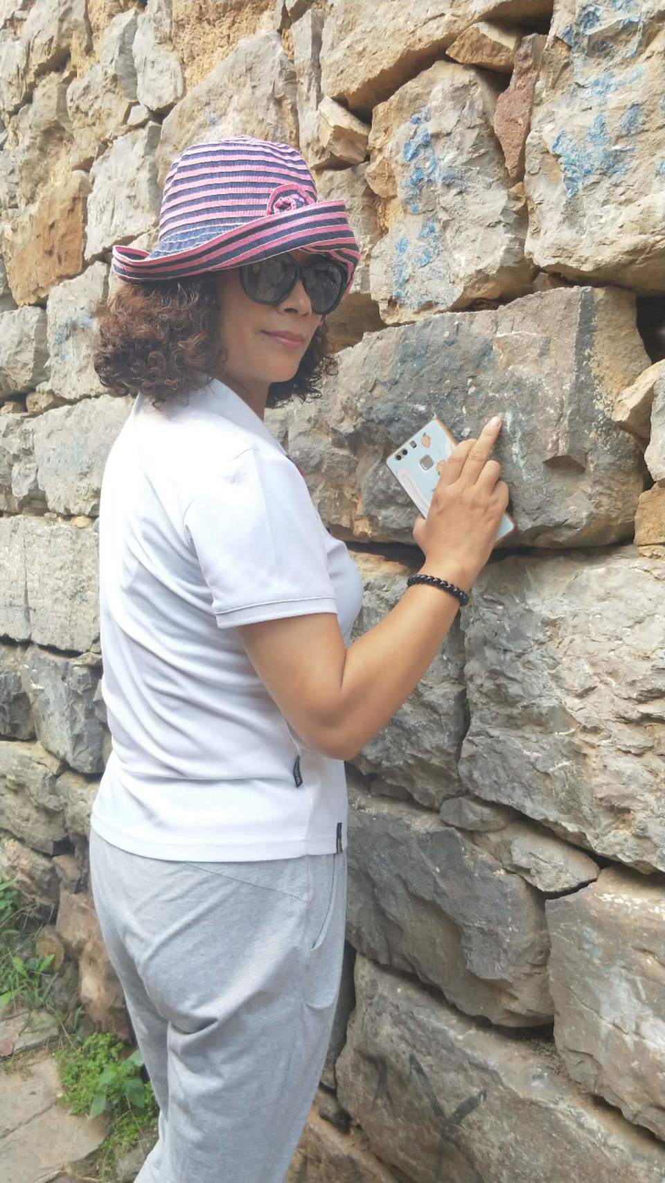 lUshLo2YIydzyol_GqHbbMpIdV4a-RWforrd8ytGc9tpO-MkkdtMNJjuicZJe6bq