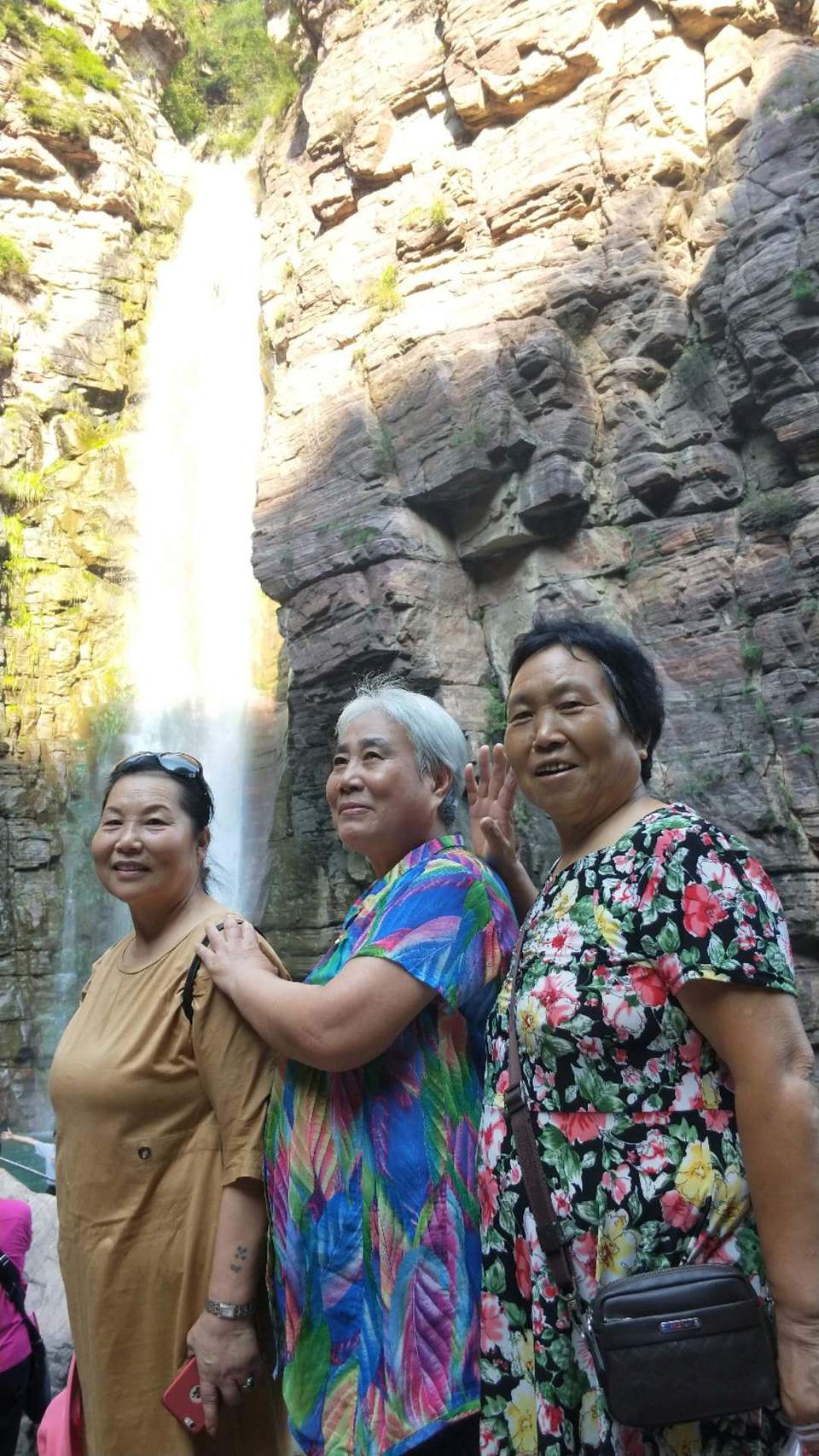 64E-GKQV6c215cpDz_yfJGTYB1jWaFRJ6Es3hnUhyBHdXV9vZARIv_f30bUfzrps