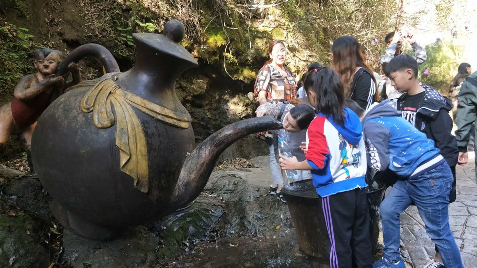 aqD1JzDJPZGYgMZYHumqE-fk5KMCz8mijwlHlSQhNBtBTvJs6I6DcegDf9IXcvvV