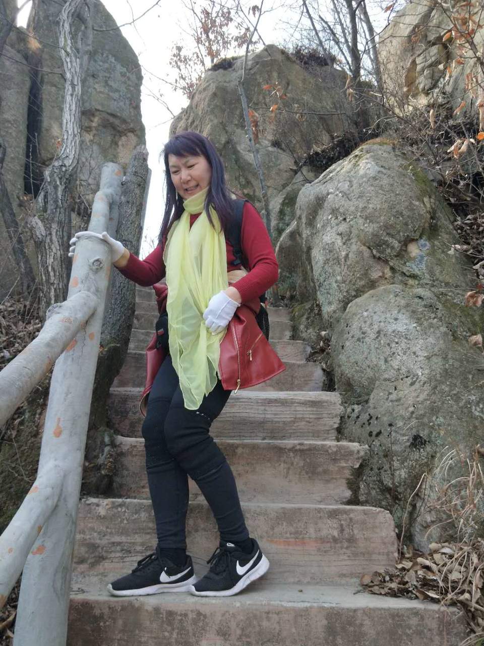 3Q9LhYoaEKi_SYA0F7qhnzTgnrIzlj5zMtD7xy-nNis3w9Byl1JiGtnSfbn1QjOS