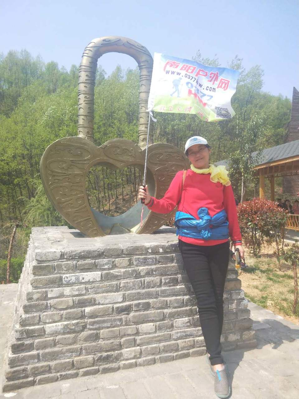 SNI2Pl3_-zbThgZyIcC_GAhWezZ39n74ut5Yh-nmaYURcJzVH2t1oUepPrkh8ZGJ