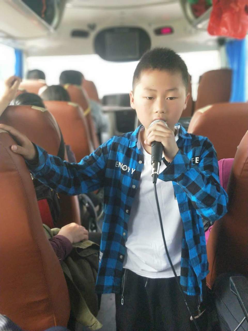 TeIYTHmyFQPOBFiccLzBD_diydSFEqxp_xzWqFx1rqCLEWDbX9gbf1ugg45Iahzs