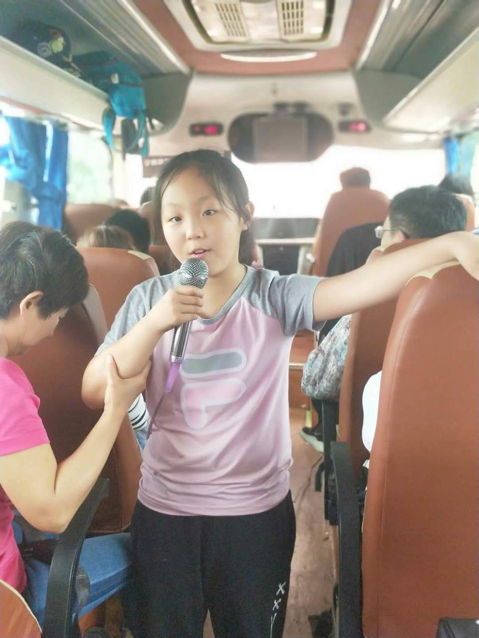 V5i3ZdYZMJ27e_Vs2mj0HUcpU9Yvsy__yJyvaF36wRF_5E9G89Y9LRtnMoxz440I