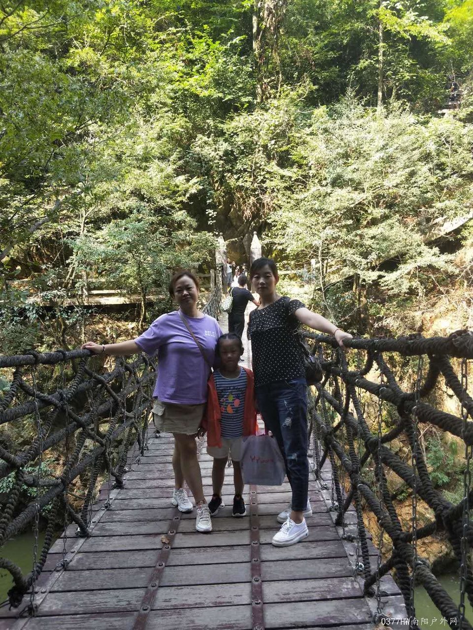 LQ_30AGNIDoQls-rapKsAAZJxDSiiDc__TIr7UdvN6G8jEGe9kMl8CjEyPJImaEt