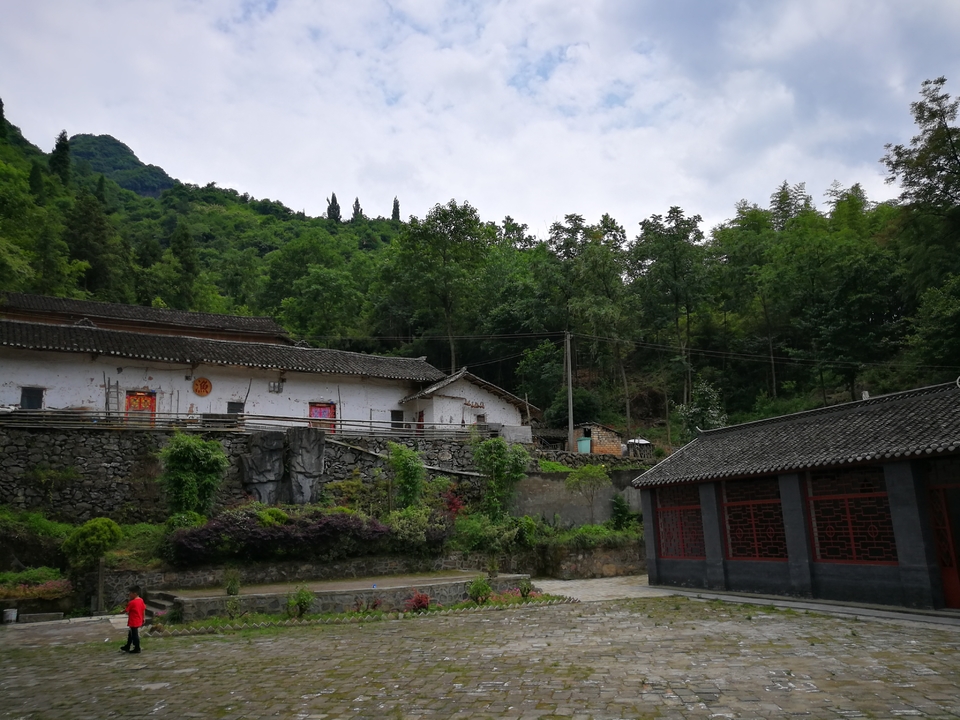 Fi9d8RWTStrssMZJNy90QynmiMZlqduFOwhRL_KVv_fBYHoPgukU7-HOWVd1hURp