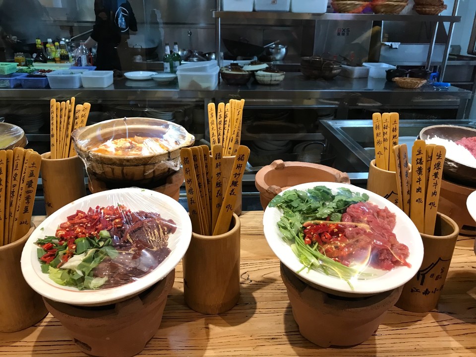 1880DD04-5B85-41E4-9B61-3F1B201D6A4D