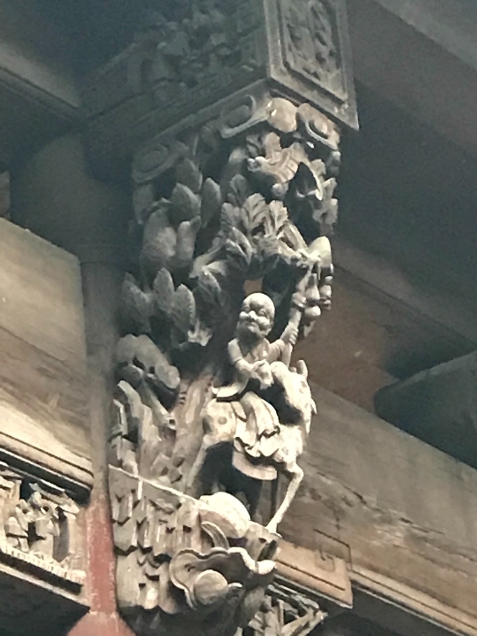 23756B24-93D0-43E8-84D7-4F855CAA1A63