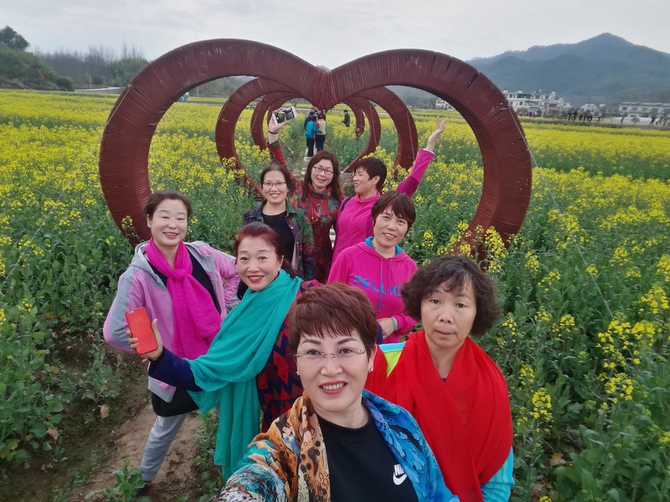 4E5FCA13-DAF6-40ED-93CE-03EC9512DEDC