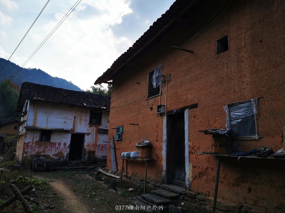 DNuhxe-EjSi7KaUTnwW-QnS78ifZHOYIGMymoaC21UxvD3YfbWKorOm-C0YK4D4z