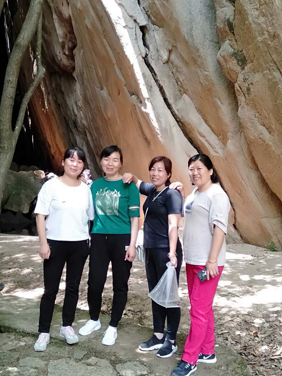 tk7J3NwHck1aC9W8ljZIHgXQbEZjw-1WGHIuPGPfbGd_YPEiF9Gtr5XKoAO9DpfB