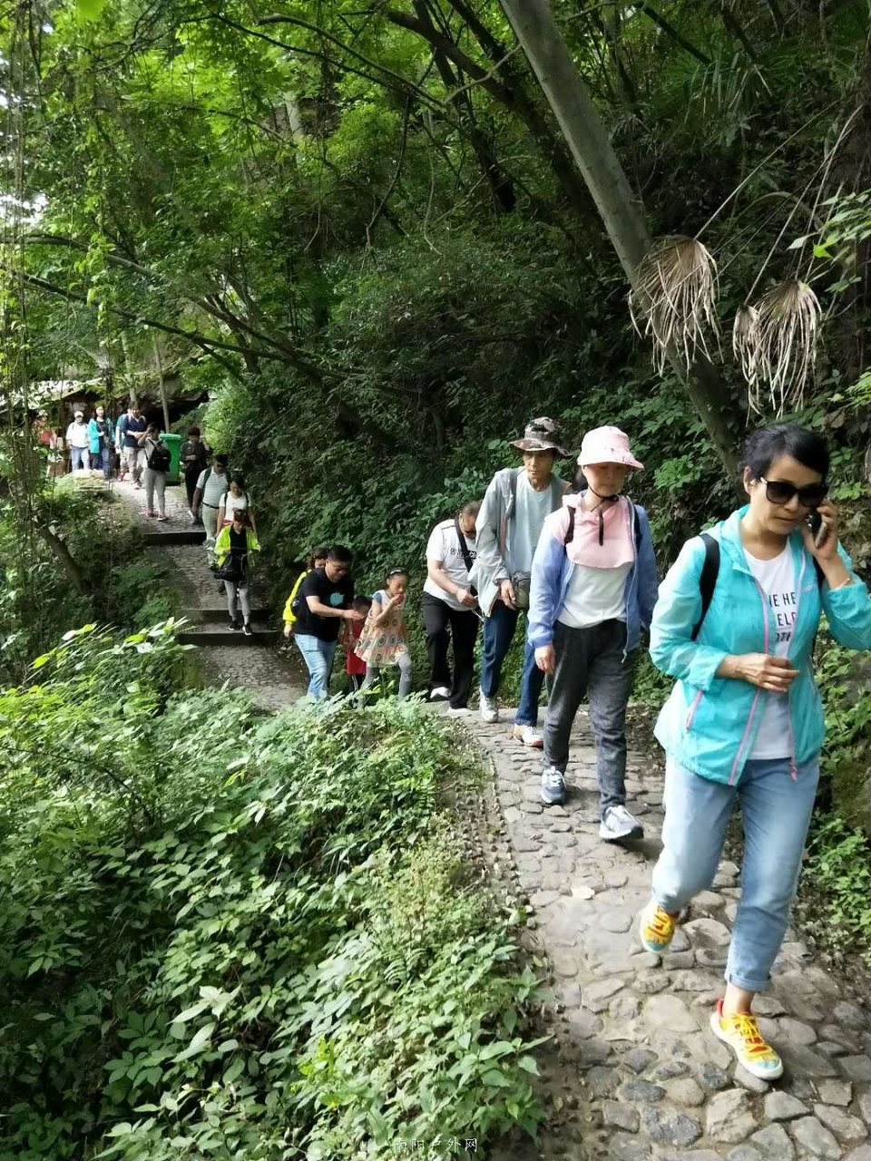 IPsdCY5s9ng6f0_E5LPk-JUIp6pYsm6Xss2SDUJVDvxVo0l3txXROAt4JZGkrEw5