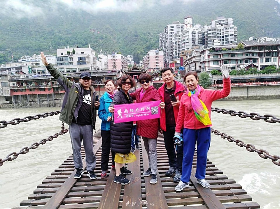 p5kKXnIU8LEgastXtb-aFim5EvTzmHLHFyH_AWKygOfzFeKSMoCmZa-vBq-w94le