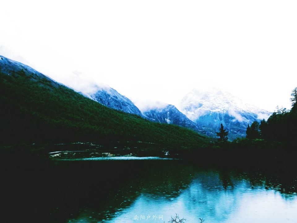 -HNFx8aBmchPsiD_cjLXM_D1dJv6bAqLFGjC3R-5oGioWXvbItBvxVSQXn_mRVBu