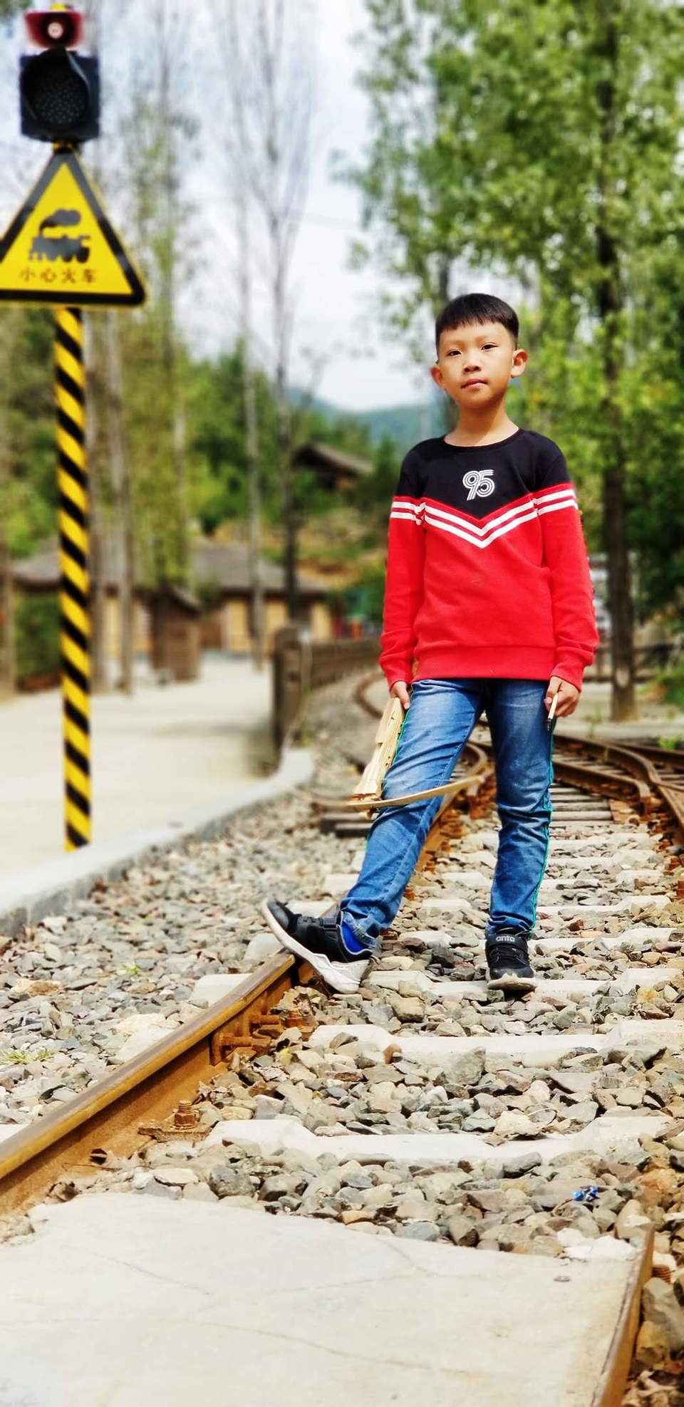 mRiNcn_92Zr4yfdLNAP9Ns6qt1VDYBfoXlphJ04qrFpGtVTKLZ52EA_69qWVdJE6