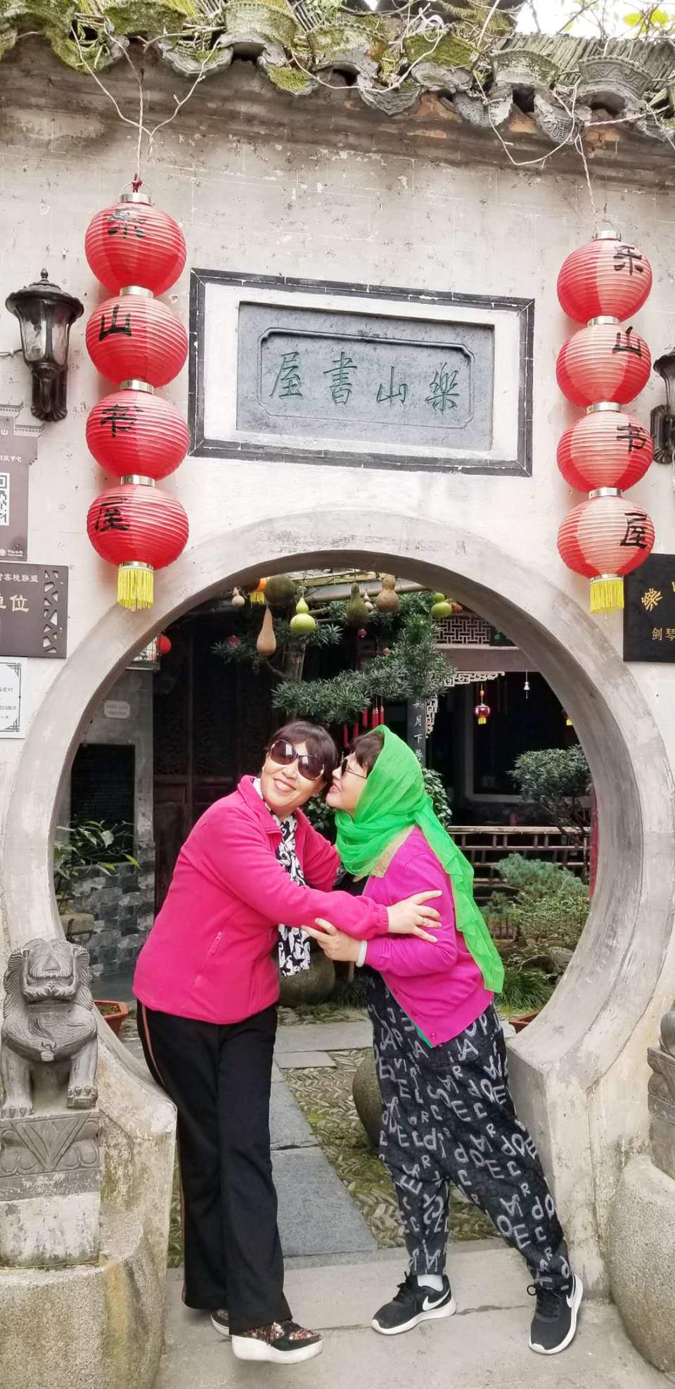 2NJtNURwHV-IrotD5Vnx8cD1UnXKfTyMaLoYh7wDSsnNbOS0y_ryJ0Q1F3Bg24or