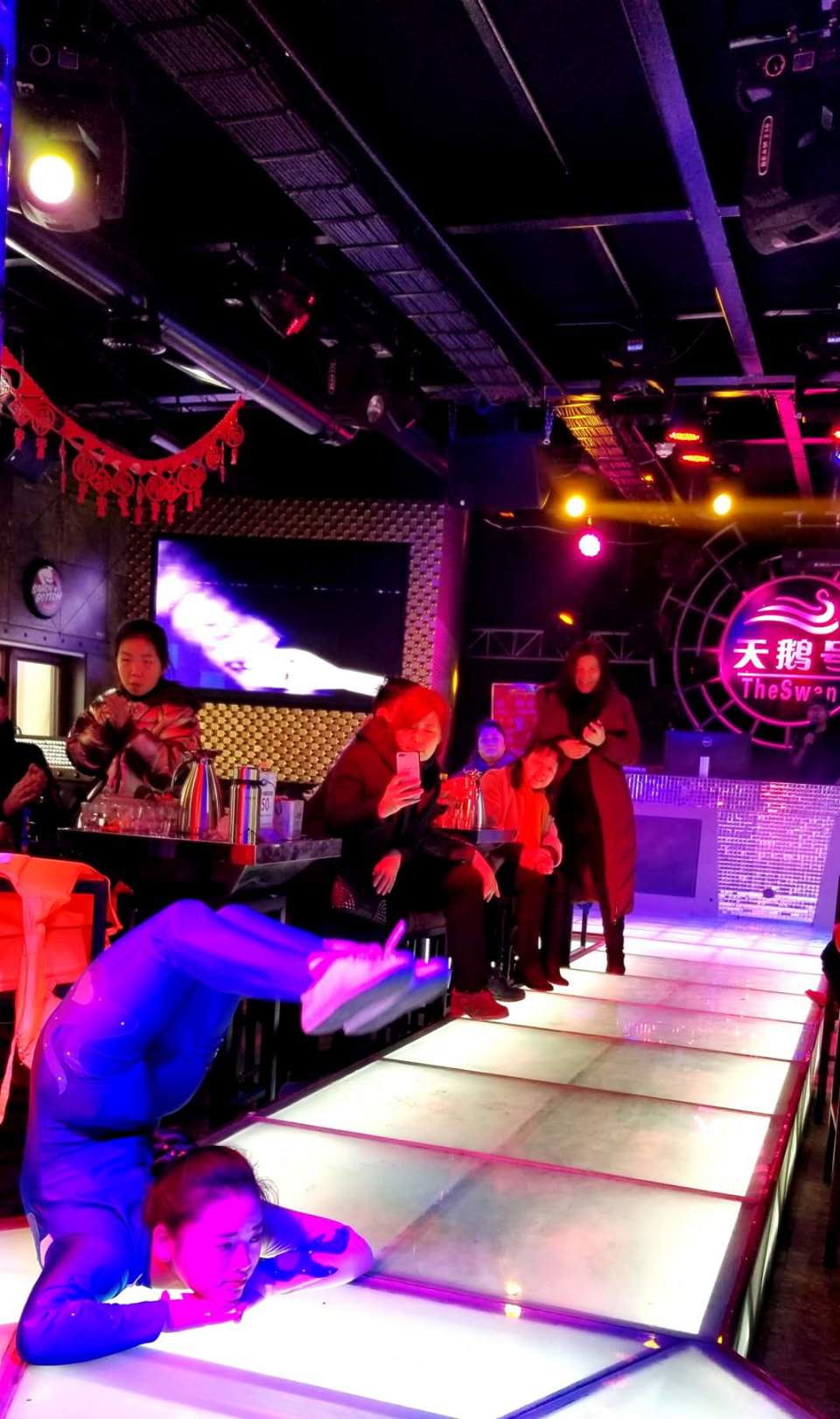 zHRxaw7CJ8mb-rh5oRM8KcUj_xgzpW2SZ2CdH-7U63tEvLWOzIp9Nrg8sCV3UOFA