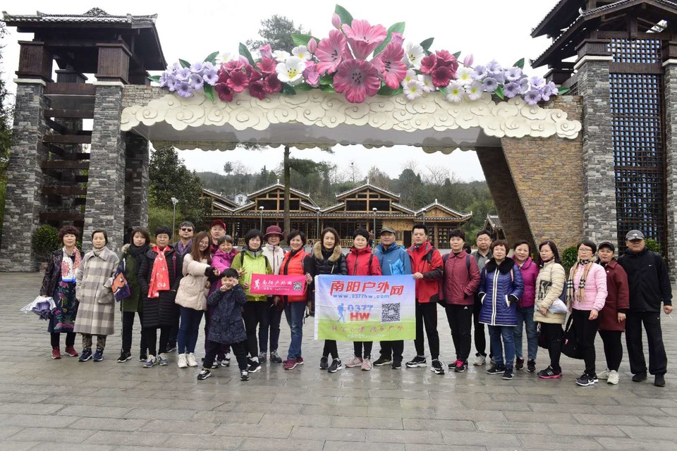 hkdvegZh1Z92an9aUBkE6_KF3j8Zbwx8eQz4CUe-OkpTSIm0poibOUq0T1fF3VZo