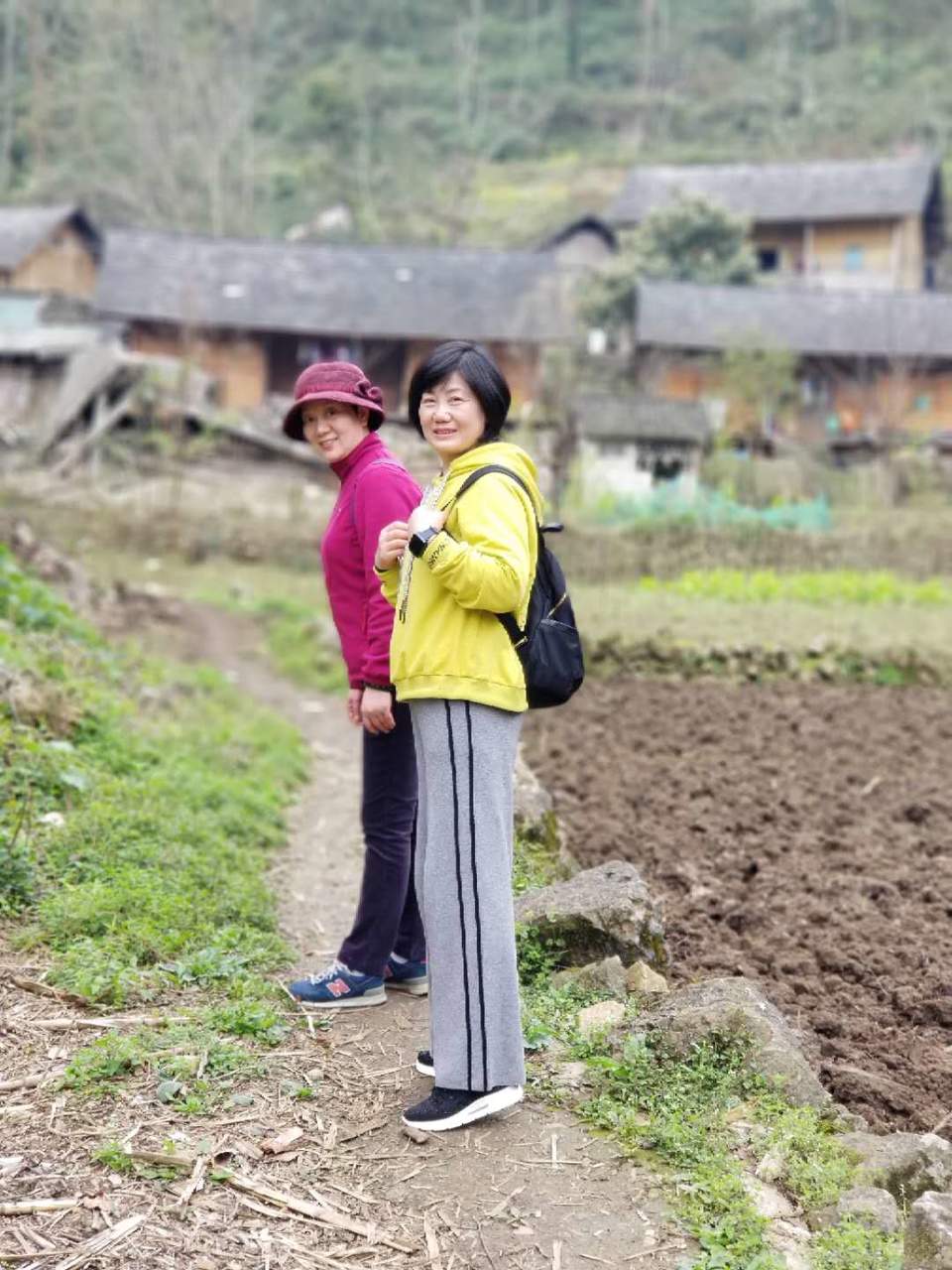 mowm0E68jDYcL0zJ4keUfSbjlpdenowhp3weizahc4HshAi8hxioEGA5CxeL5BAa