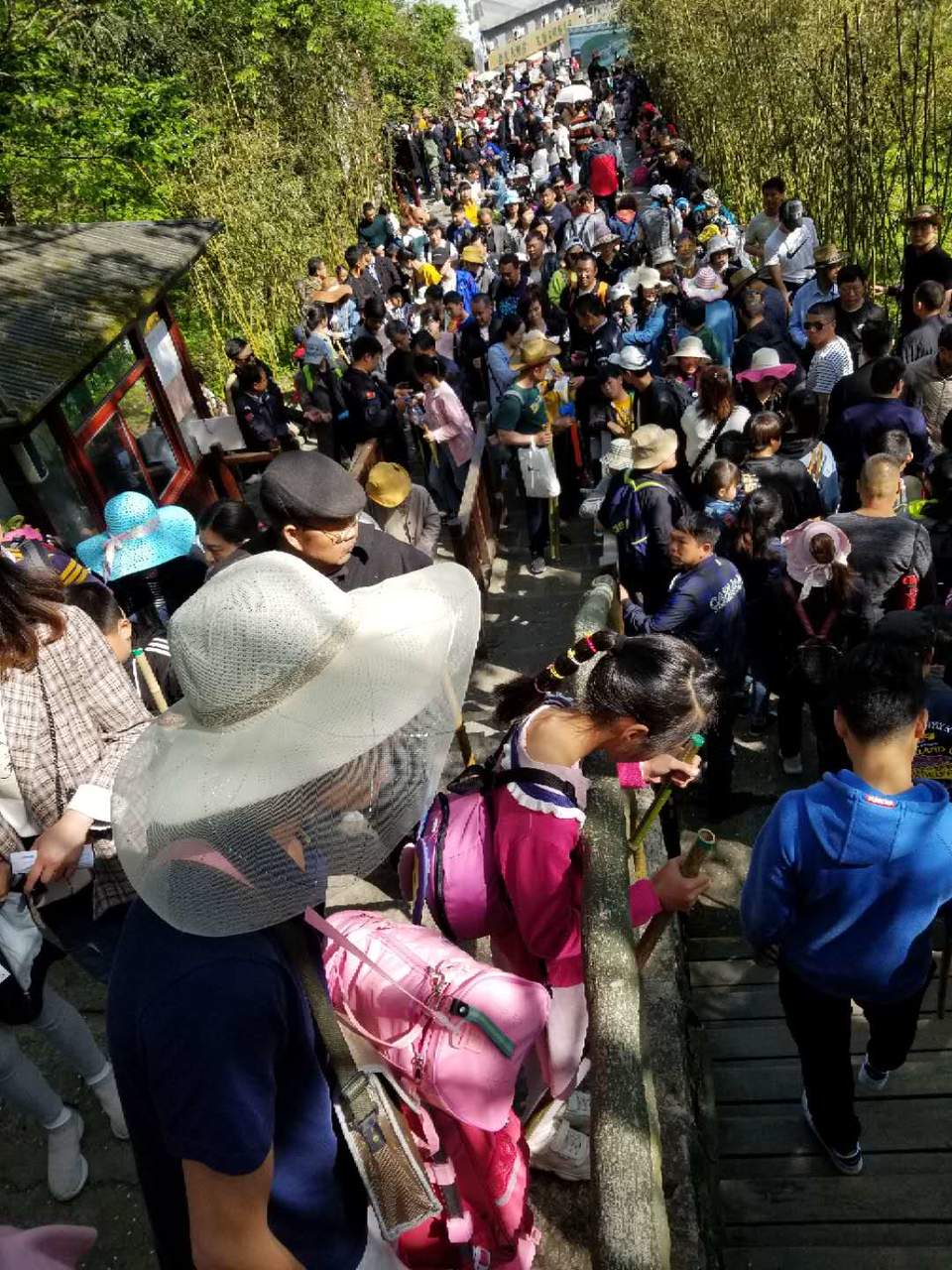 Cxy9EfIzix7G268Cu_a5F0r26ZRn2Khh6PAw4297zdA-ONB104mZJvMDQ8UqZocR