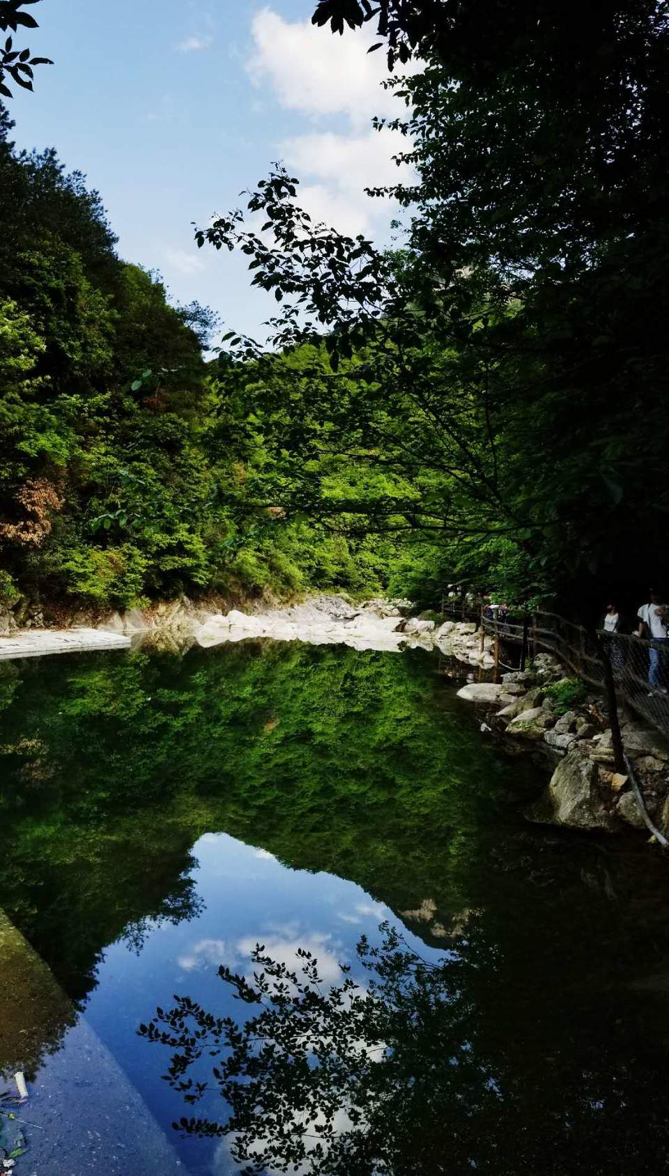 2UEFGgIi2cWxCRY6Xu1ZRbAcDOZCgEh2jdmJtQgtRxLCLklUfpV_9b0e-UHkqwIz