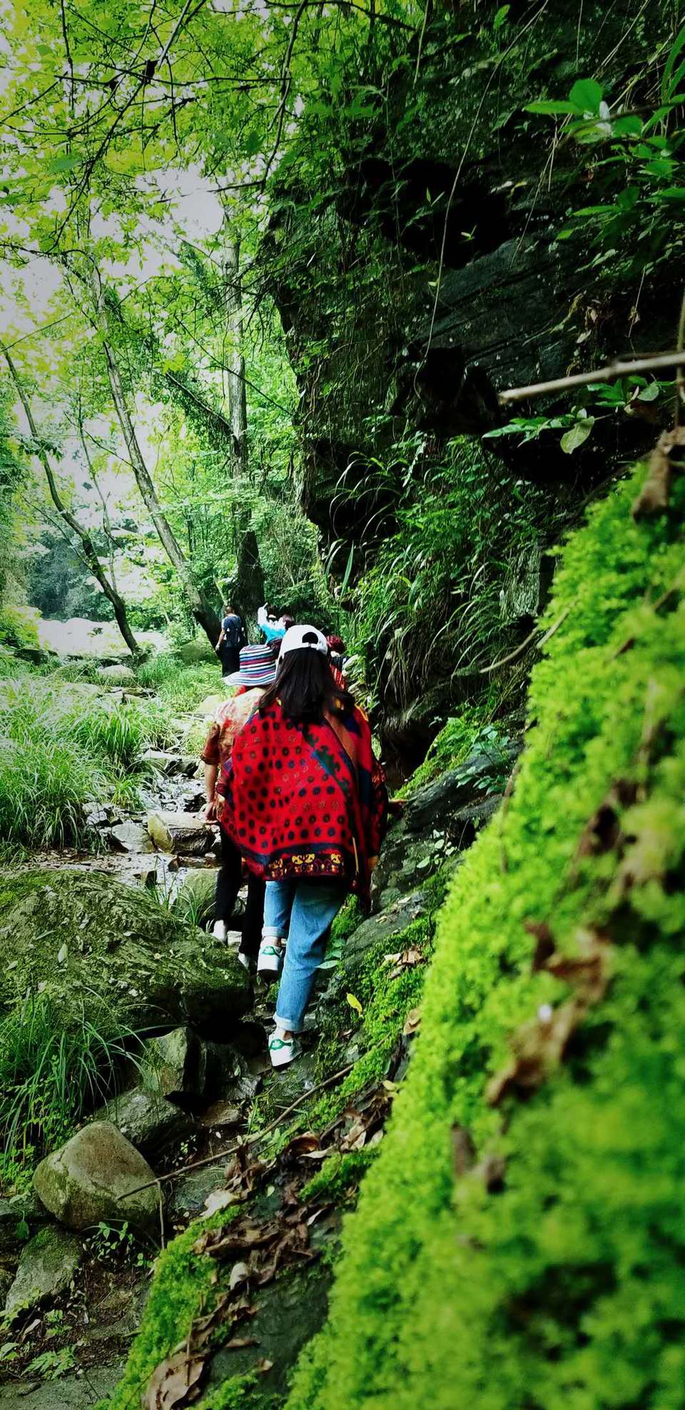 U_1HWFo_E_nrer2LUPnqH0FV93ratf-htdt3QU5bWEK0HG7pBcI-1Kl_ZrcJghVE