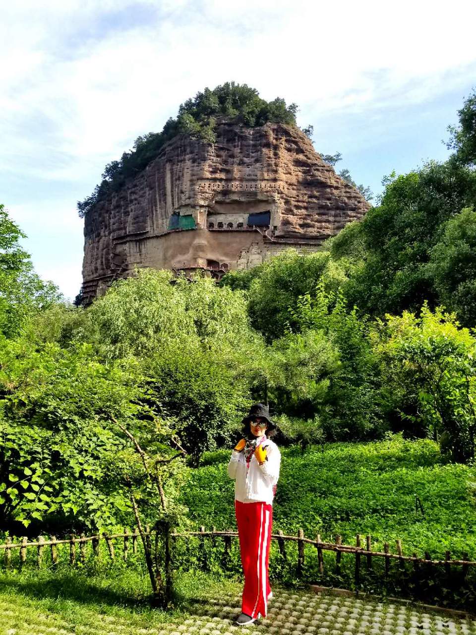 khScBKknjW8PE8rPp4EAJoBoUtadIwztwQMyqPZO68YnaJf1KqU8rvfyAVd33RfT