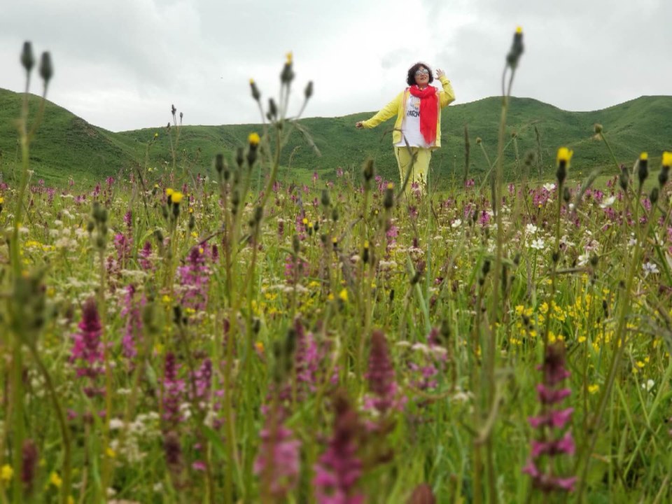 mvDF4utyHKZzHGj-s1mw1-IlsKcRUs3idRssUWO6-ASo4q_GHOL--g1J4q-cOAVb