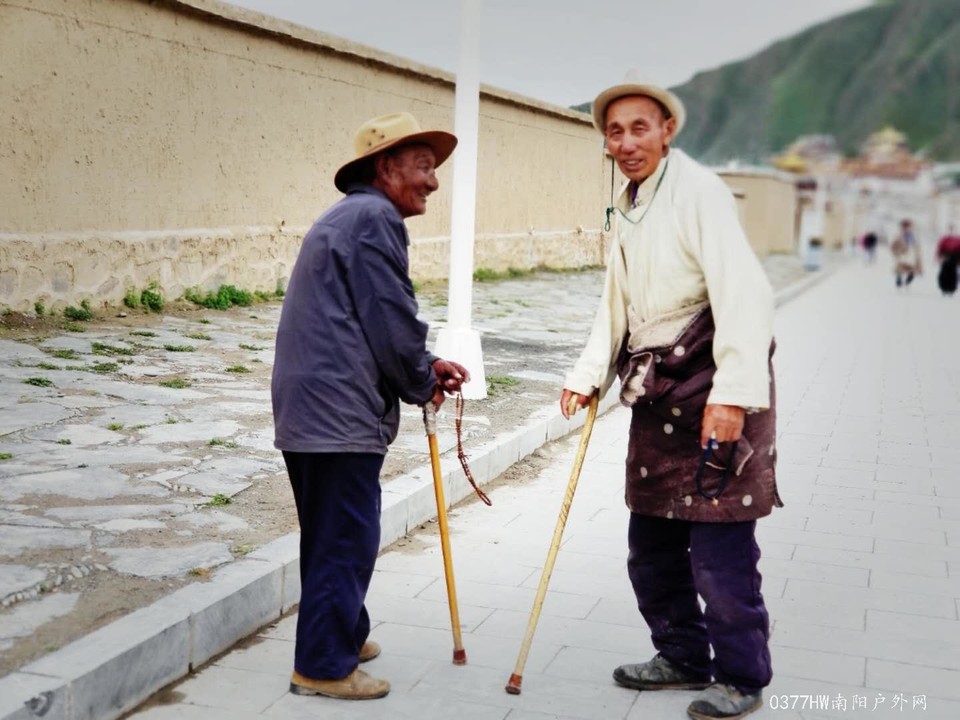 rw5i36Hlr-tAhYHaK3fxUUj5JSRHUFvKMC3biFR_sn7iZss_cwztKji0ahzk0ga2