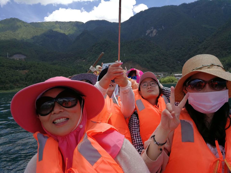 tZnSBDW0S2I-LWuvCqljDqYGLfBqmOCChEpkFuJGsQkXsGtN2swS59FsqbIzvnFZ