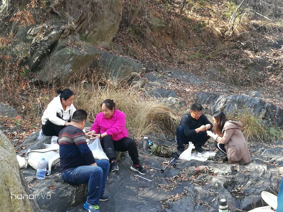 2O2KhdTuHguTvqjFYWnt0DedDaBb-LupDaey8UMIUSBf0YW6IjP3CSC5kL1uZgsv