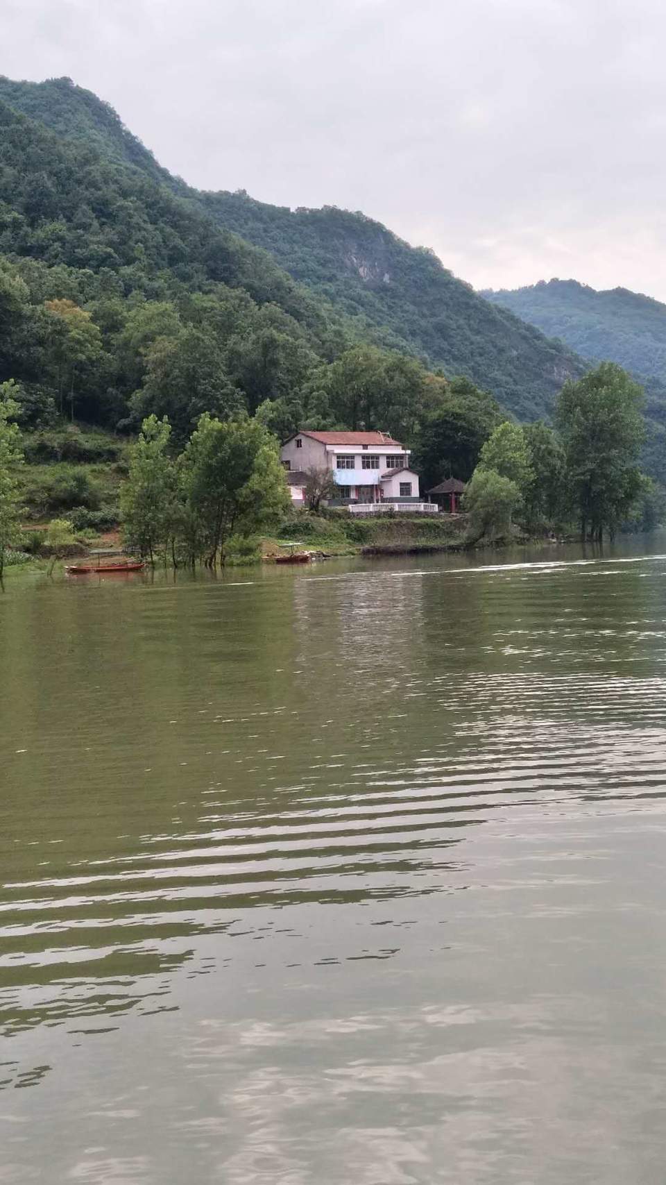 VETO87jy2Q1FENRB6wCRj_WoVi1-JhdOyiHMomZkCSI3e6eop0Xyq6BuiLjlmGa3