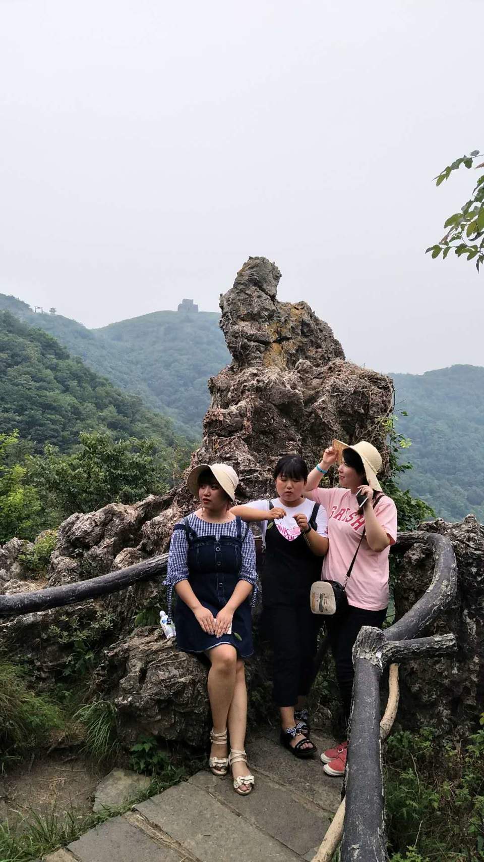 7qu3l700m-yxrI-0LSolGAkDNFhFX8s88zNkSxlkDZB7oxSTQpwTtoraCsTJgq5M