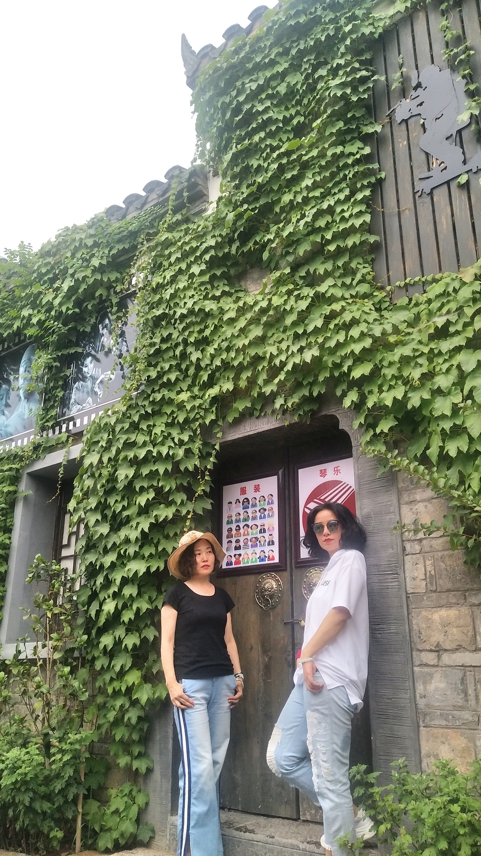 V03122-AfkL2j8f_pK8bp2hMY6v0pDaEbPHuD7gKE8iS0YBH4TyazqnUwQ5phE_n