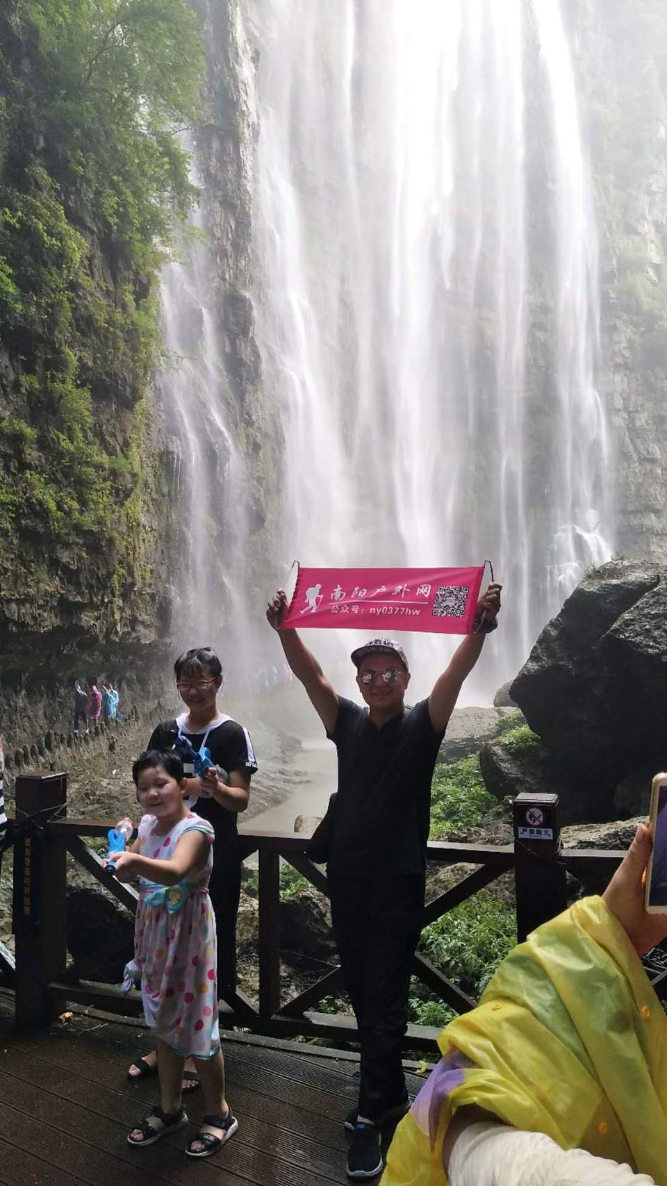 oLRQ8j3T0l4IG5odmPwWNiyW1la7x3_XT-RGHNVvCAGvZvKlQXV01qDxsqpdhIJ2