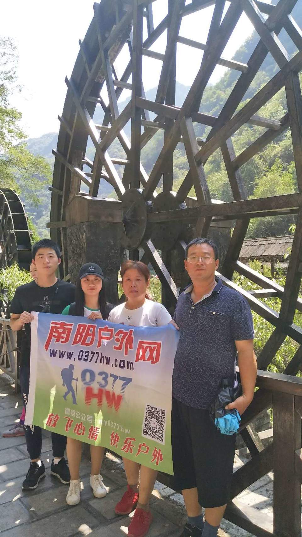 9MCfJE283Uh7WWMTJuW_GJpUwfA1Ggyla4y6RGwNDDrdXcdN7A6fTdHp7aAneyfl