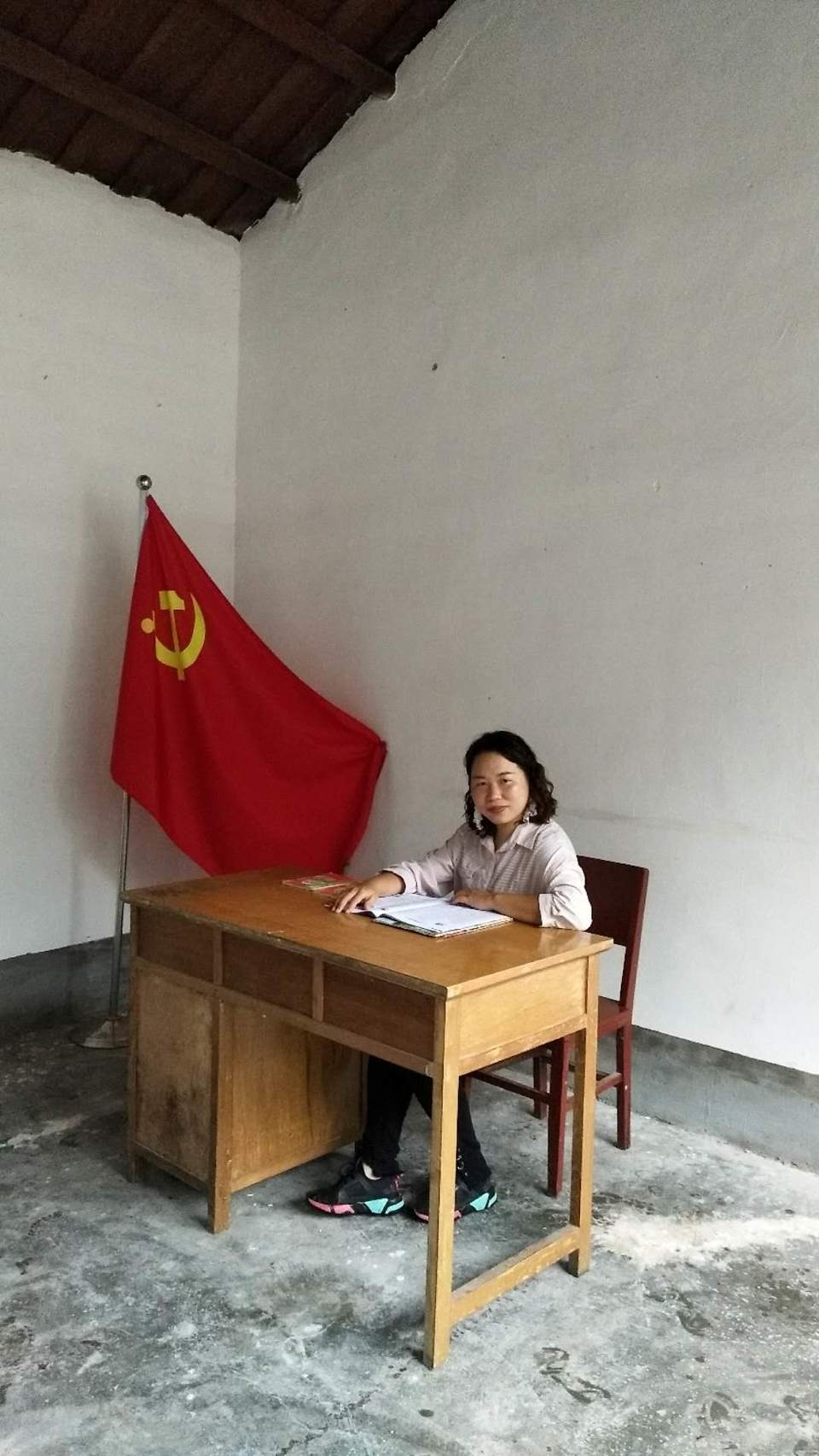 L19E2LKlX2PFuPosxe0McFVJhKlFv-WxkugRaWVVhy-Rh3RljtHcymMw6vDf2iRY