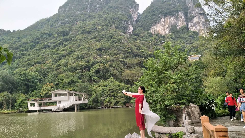 dISb4C6y2Fs-dwTAFxsbb6il2GxPT0xaHzSPzwa4qYxIxGesYlHC75_HHG2XgzwI