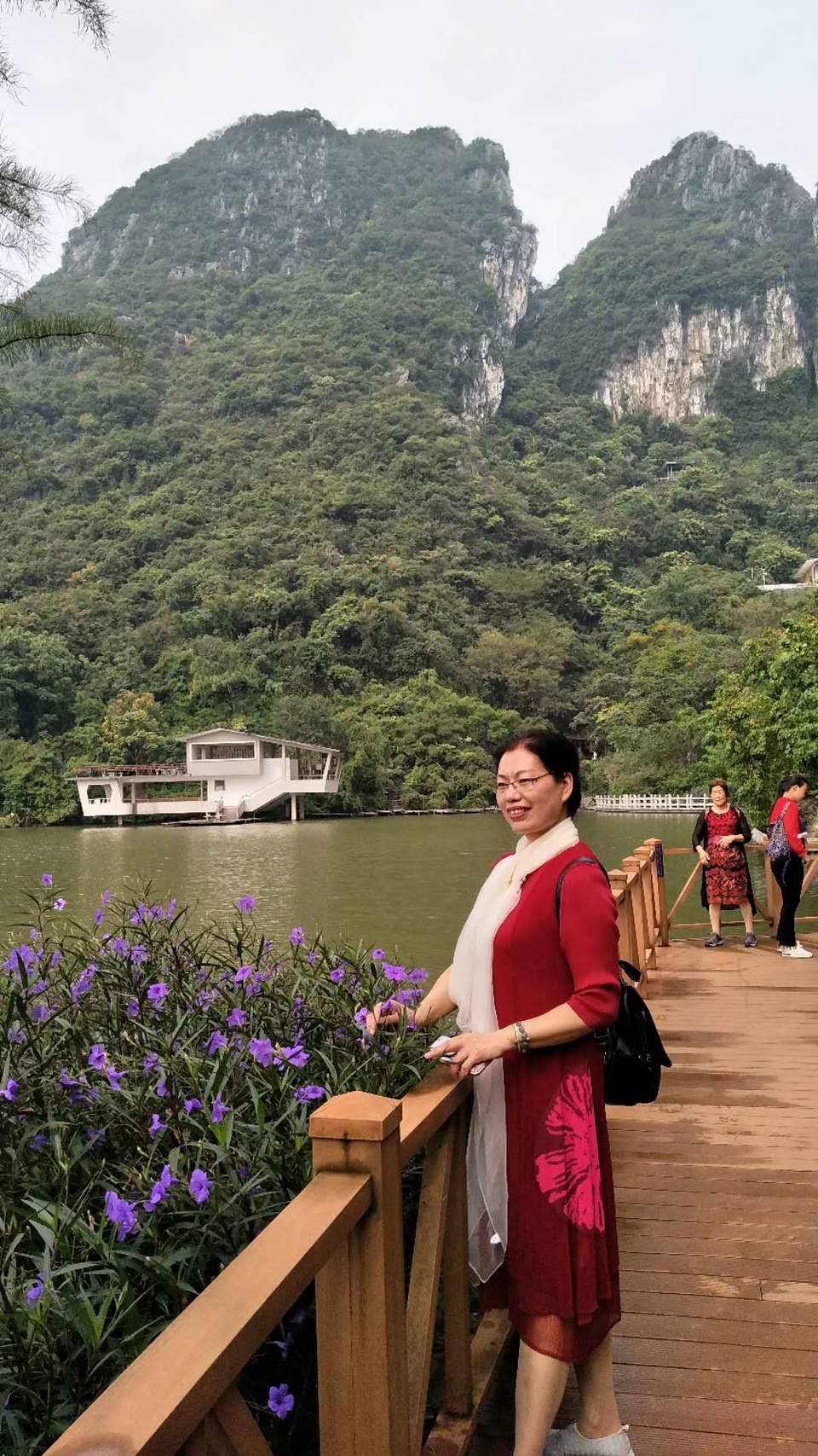 grR4BJl-bSebPOZVL9RrCPR1V3b38kH2aoBnIc_8Tyur00KAQJJmAg5osIotH5Lu