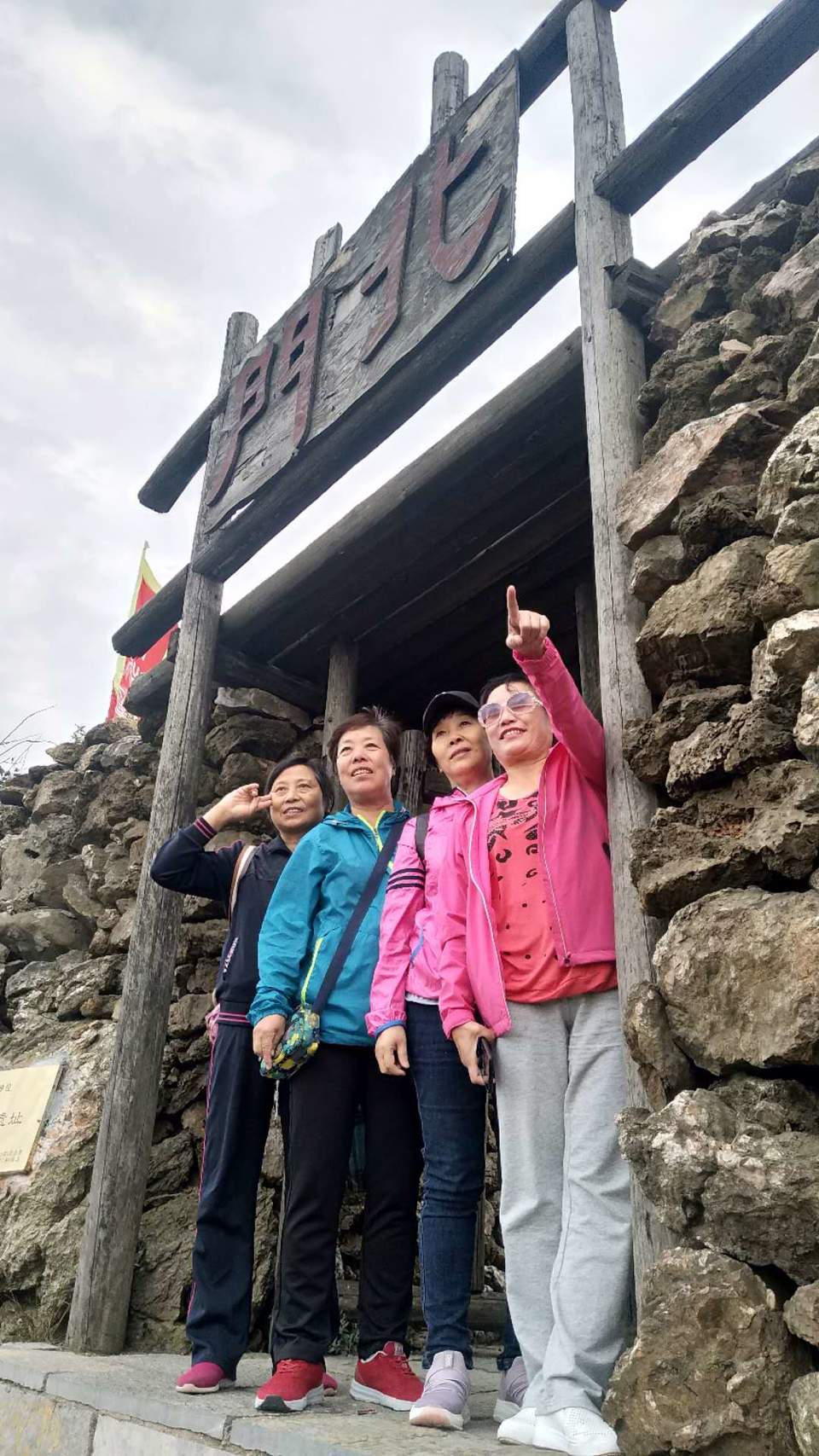 qD7YLhhQvXJi4LUDzypVOLLkC3_8df3c0gxrVJi-2w5e1MvMDj_pyqnRnukjYI8X