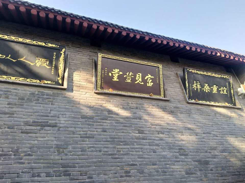 o-AxZBDlZgbMRfsuNheDkCwC-DQ-eybK7C-IoZUaY9EU8VeW-SWIs3y2KAaZF7rX