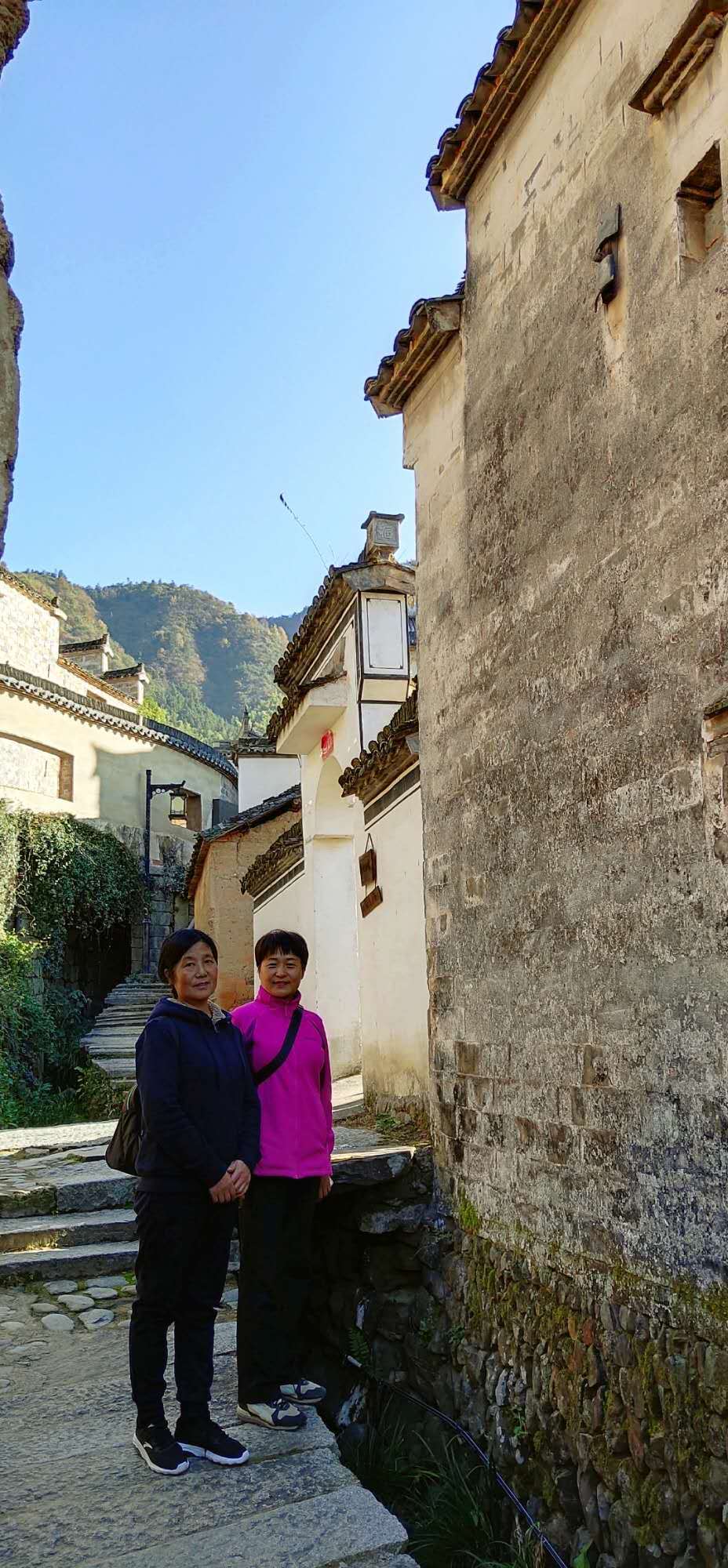 Fatm545T0zIKph_9W-fSrQCq_kUO8xCJMef1LHZMUFu1-3UXXIwResr43EoApl5S