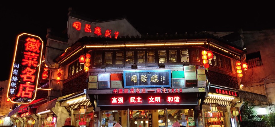 AvgfSliPkwUww0iYuvMWXIWxYO8AqeAEjO4gXbHqZsyWo3EloxUlbMQV1UHbL8HX