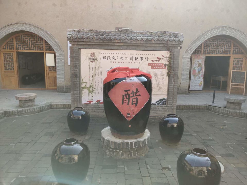 ZHb0UNvL2_0oXLEgyPHp-196JloaAflPWvGN2lqruGGI7PTzhTCwvebW8sKOoe96