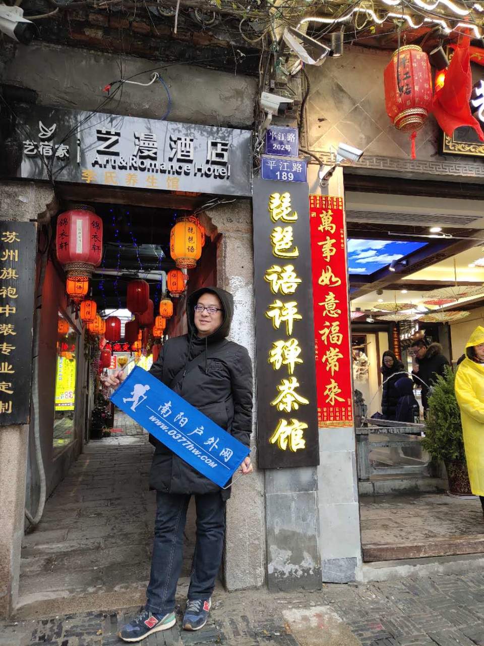 utLgXa-MAdH6EFGBWXjibQtFCiRKwpiIKWXPpZgs3uHlt41phFO5uvbMnBQ0-POS